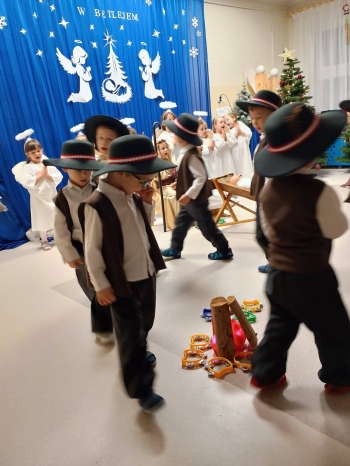 598626820_122283088994075267_1552683331916881095_n