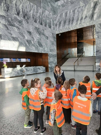 678831656_122306429612075267_3634771686990069274_n