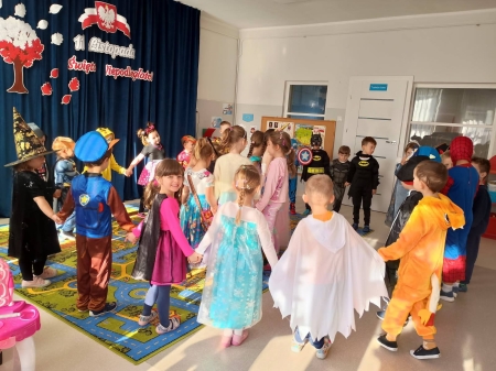 Dzień postaci z bajek